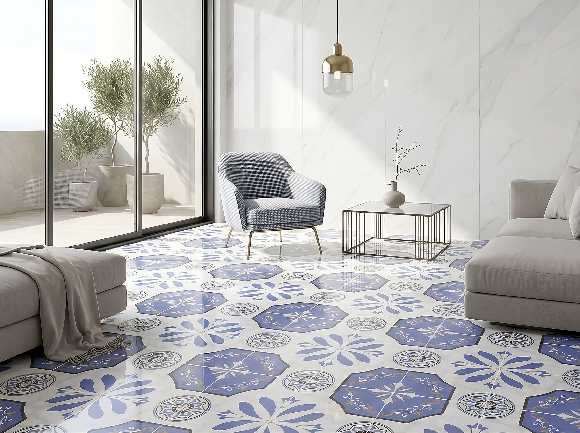 CERÁMICA MÁRMOL CLARK BLUE AMBIENTE Sala iluminada, sofá beige en piso de cerámica mármol Clark Blue, colección Materia 46x46 de Cerámicos Gala